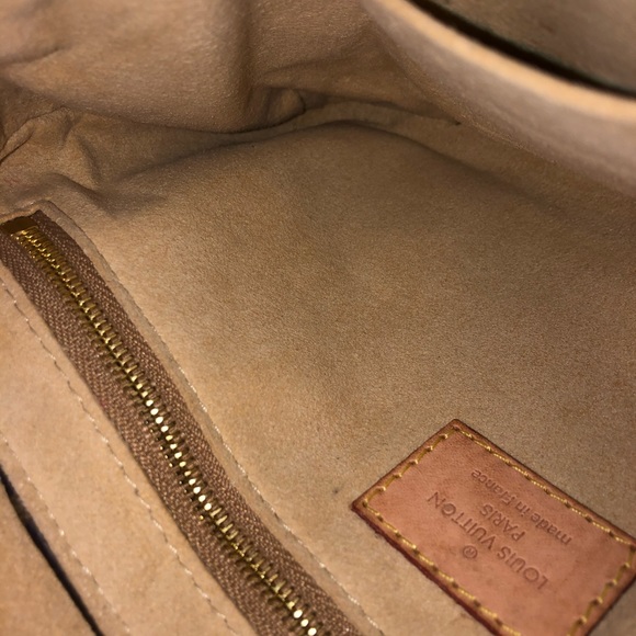 Louis Vuitton Etolie Monogram Clutch - Picture 10 of 16